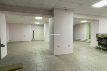 Помещение своб.назн., 160 м², 1/3 эт.