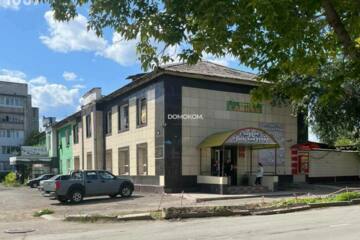 Помещение своб.назн., 200 м², 1/2 эт.