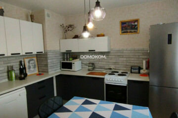 3-к квартира, 80 м², 2/10 эт.