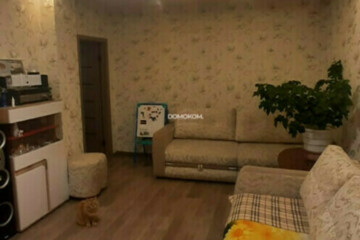 2-к квартира, 63 м², 3/3 эт.