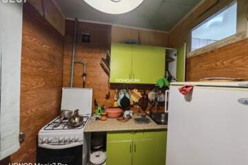 2-к квартира, 42 м², 2/5 эт.