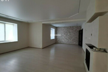 Коттедж, 300 м², 3 эт.