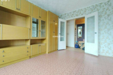 2-к квартира, 49 м², 5/5 эт.